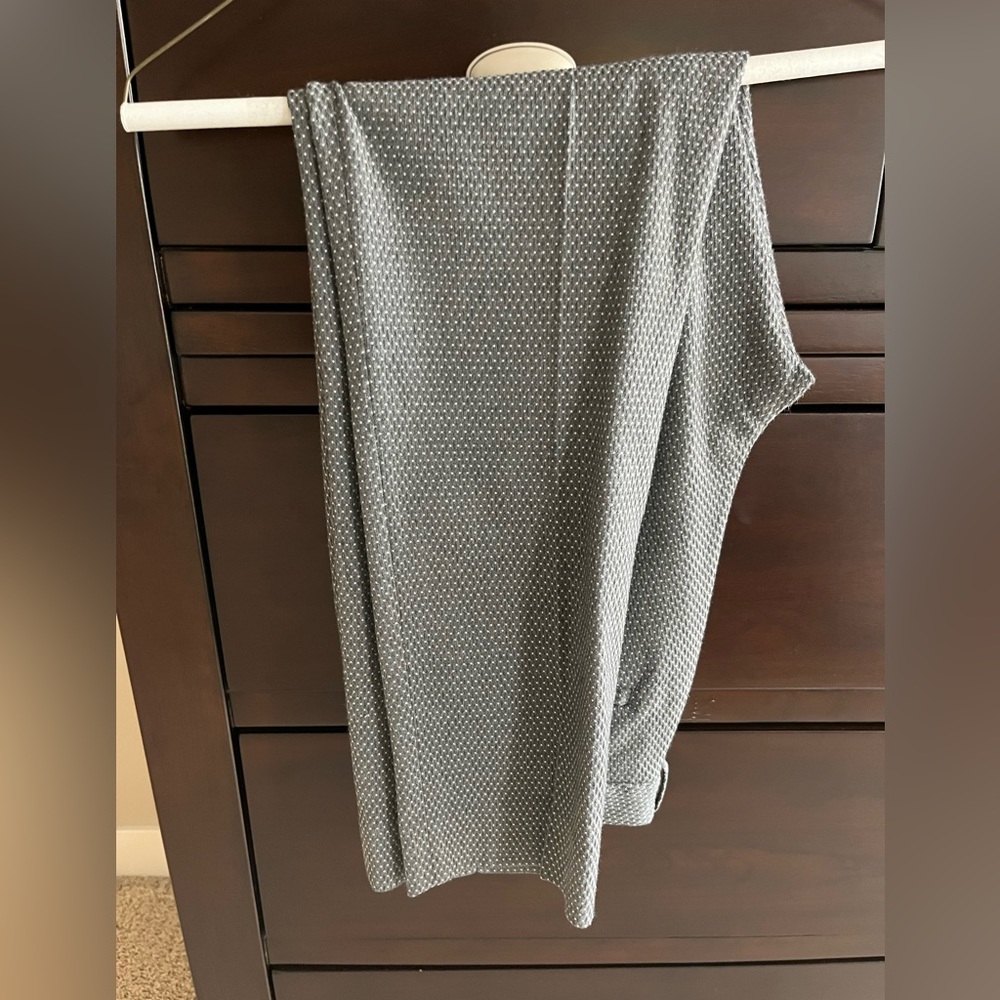 Grey textured banana republic pants 6